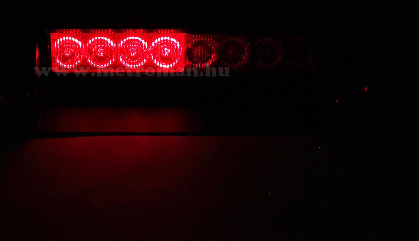 Autós Piros-Kék stroboszkóp LED villogó szélvédőre, Mlogic MM-132RB