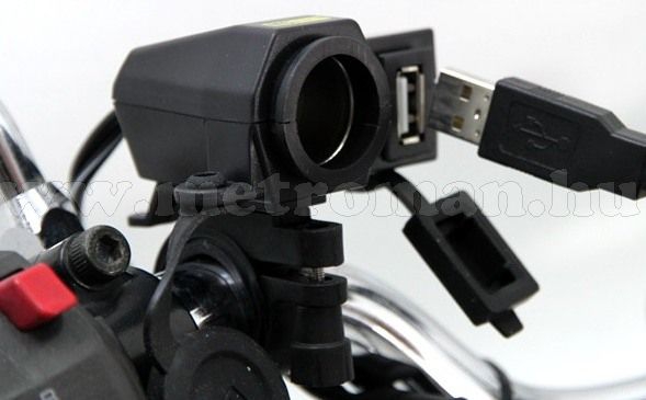 Motorkerékpár szivargyújtó aljzat, vízmentes, 12 V, USB-vel