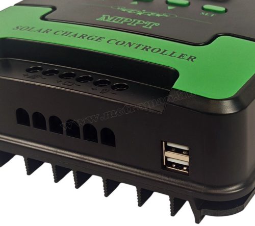 Napelem MPPT töltésvezérlő 12-24V 40 Amper CM-D40-MPPT