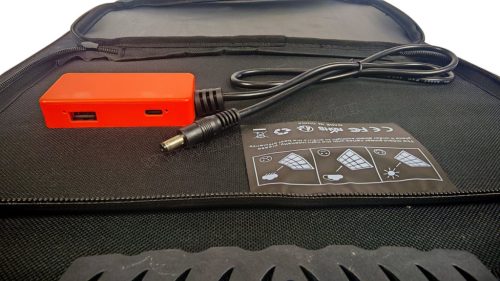 Összecsukható hordozható napelem, napelemes telefontöltő 18V USB 5V 50Watt  Pro Solar M050182