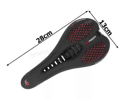 Sport kerékpár nyereg szellőző kialakítással M14507