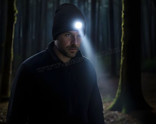 Kötött sapka újratölthető LED lámpával M22663