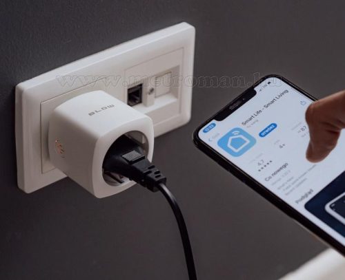 Android iPhone mobiltelefonnal távirányítható Wifi okos konnektor és fogyasztásmérő MC004WIFI