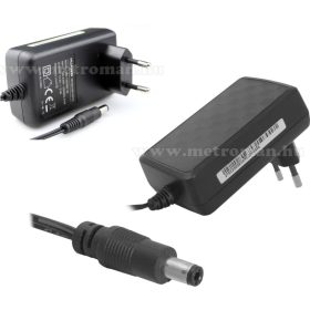 Tápegység kapcsolóüzemű hálózati adapter 12V/2A M2020