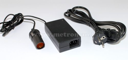 Adapter, hálózati tápegység szivargyújtó aljzattal, 230/12V, 5 Amper, G74