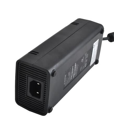 Xbox 360 Slim utángyártott tápegység M1135