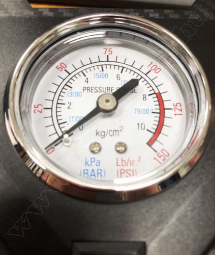 Autós kompresszor autópumpa MC1399