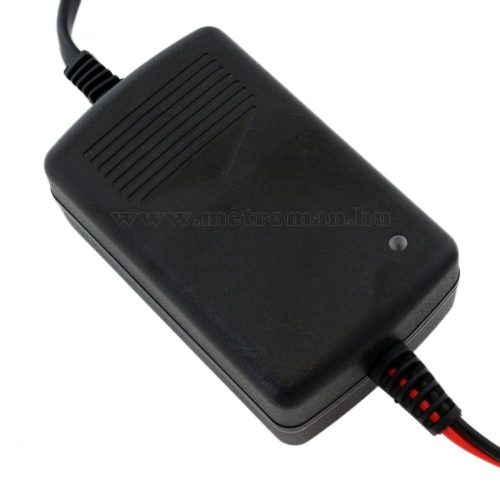 Akkumulátor töltő zselés és savas akkukhoz 7-30 Ah-ig MPT10-12V-1.5A 
