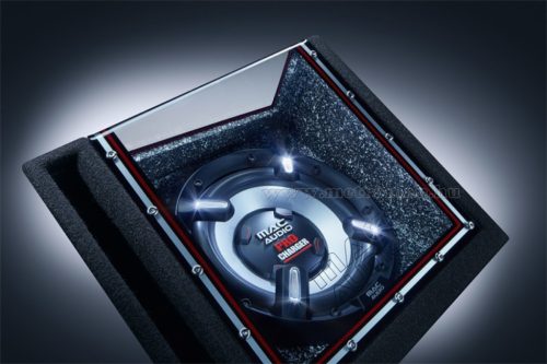 MacAudio Pro Charger 130 Band Pass referencia autós  mélynyomó láda