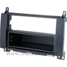 Autórádió beépítő keret Mercedes Sprinter 2006-tól
