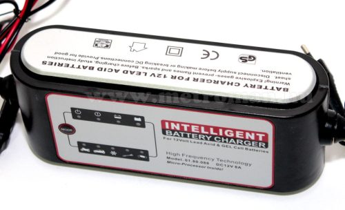 Intelligens automata akkumulátor töltő, csepptöltő és tápegység 12 V/8A Carstel 01.80.088