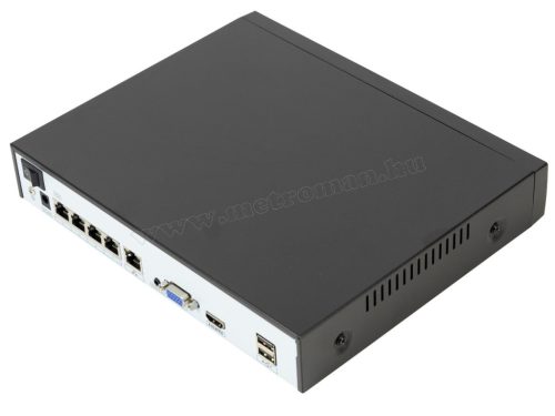 Nagy felbontású 4 kamerás biztonsági IP megfigyelő kamera rendszer PNI IP710J+4XIP515J POE