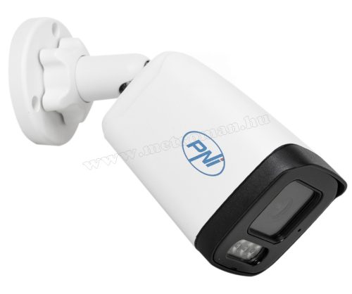 Nagy felbontású 8 kamerás biztonsági IP megfigyelő kamera rendszer PNI IP716J+8XIP515J POE